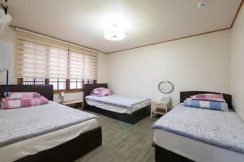 Campfire Guesthouse Seoel Hotel