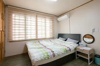 Campfire Guesthouse Hotel Seoul